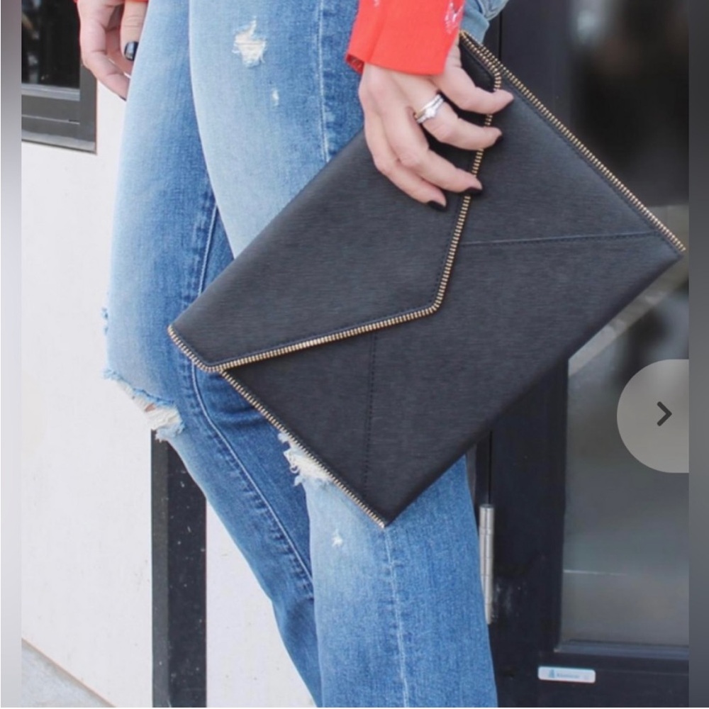 Rebecca Minkoff “Leo” Black Zip-Trim Saffiano Leather Envelope Clutch (CdlG)